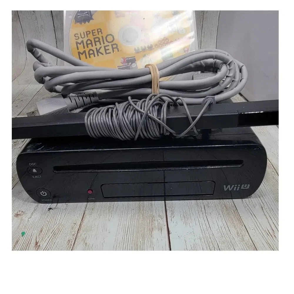 Wii U Black Console W/ All Charging Cables & Gamepad Works Great! 1 Free Game